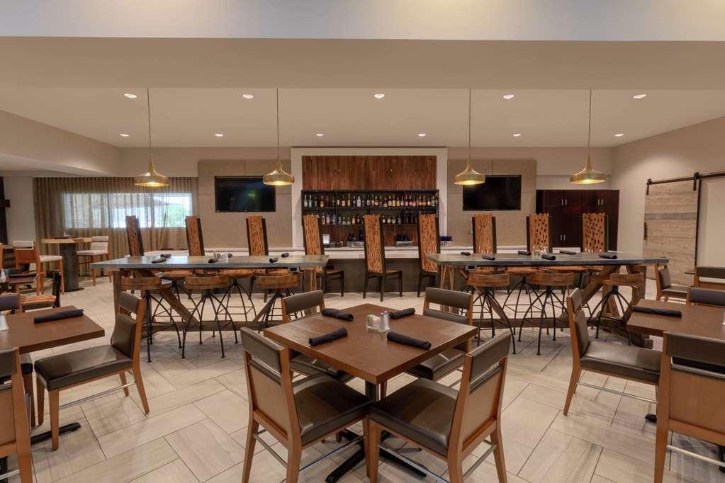 Doubletree Suites By Hilton Nashville Airport Restaurante foto